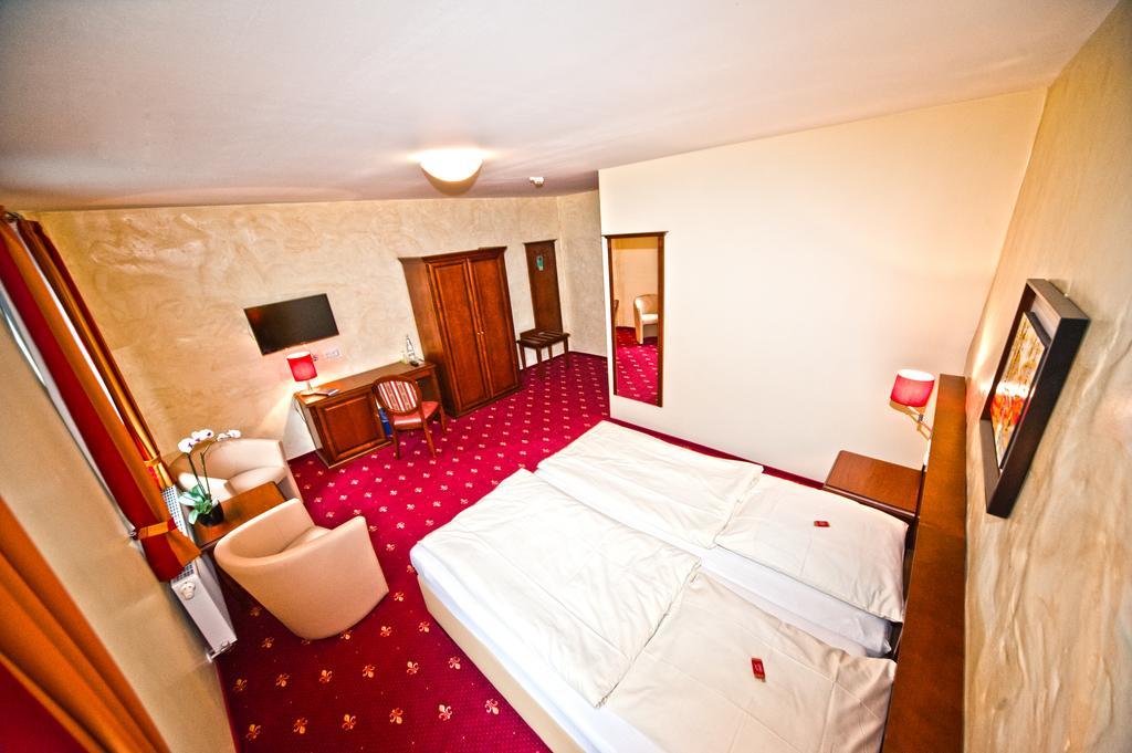 Hotel Medaillon มัคเดอบวร์ก ภายนอก รูปภาพ