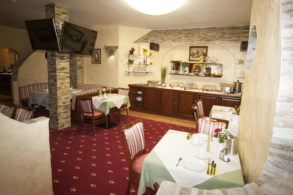 Hotel Medaillon มัคเดอบวร์ก ภายนอก รูปภาพ