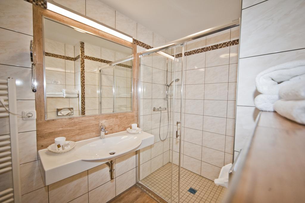 Hotel Medaillon มัคเดอบวร์ก ภายนอก รูปภาพ